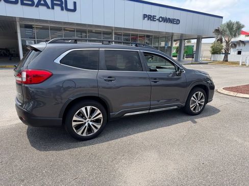 Used 2019 Subaru Ascent Limited w/ Popular Package #3 AWD/4WD image 3