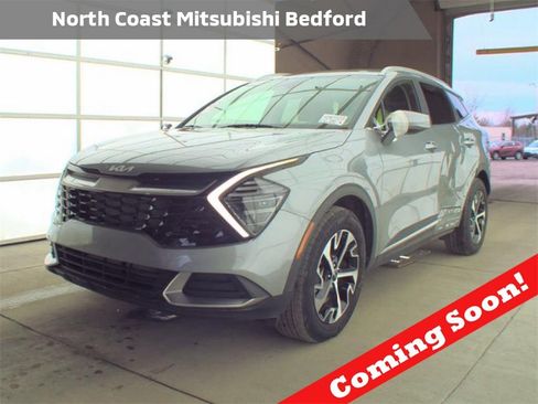 Used 2024 Kia Sportage EX image 1