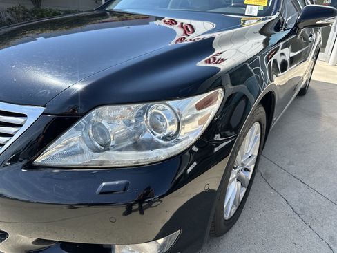 Used 2011 Lexus LS 460 AWD w/ Luxury Value Edition image 11