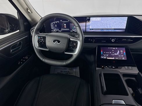 Certified 2025 INFINITI QX80 Luxe image 29