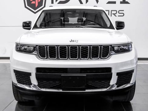 Used 2021 Jeep Grand Cherokee L Laredo w/ Luxury Tech Group I AWD/4WD image 5