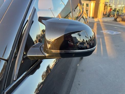 Used 2025 BMW X5 M60i image 13