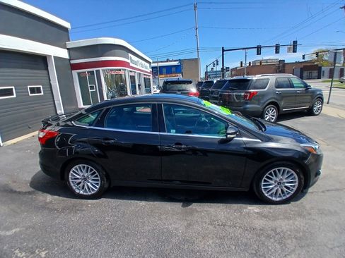 Used 2014 Ford Focus Titanium image 6