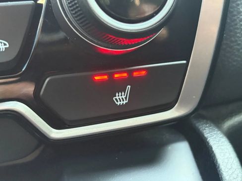 Used 2019 Honda CR-V Touring image 25