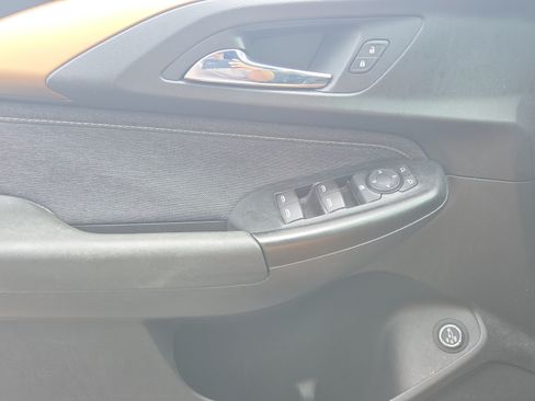Used 2021 Chevrolet TrailBlazer ACTIV w/ Sun and Liftgate Package FWD image 17
