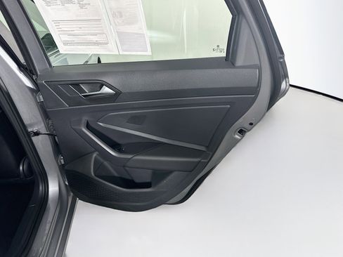 Used 2024 Volkswagen Jetta SE image 28