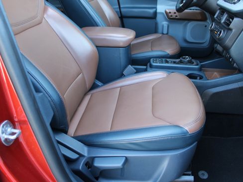 Used 2022 Ford Maverick Lariat w/ Lariat Luxury Package FWD image 18
