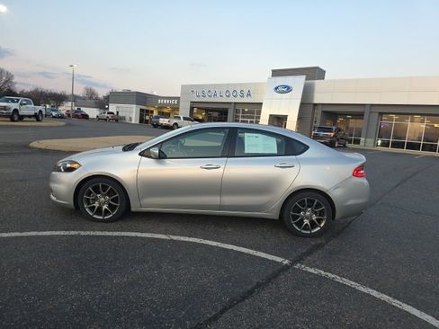 Used 2013 Dodge Dart SXT w/ SXT Special Edition Group image 6