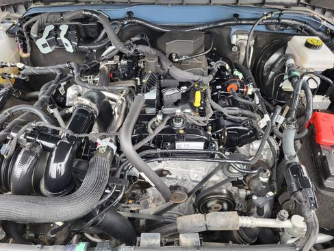 Certified 2024 Ford Bronco Outer Banks image 32