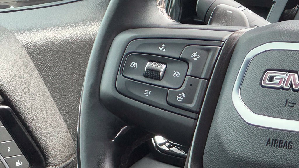 Used 2025 GMC Sierra 1500 AT4 w/ AT4 Premium Package AWD/4WD image 18