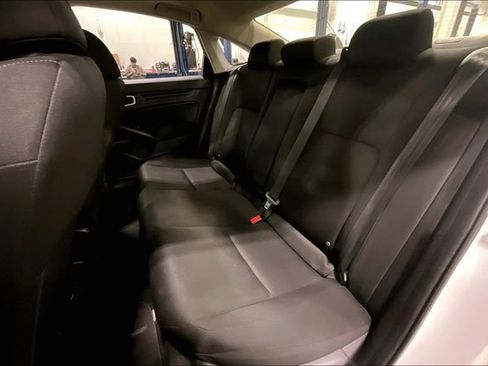 Used 2022 Honda Civic EX image 26