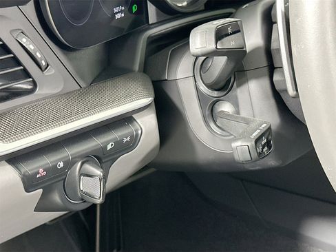 Used 2023 Porsche 911 Turbo S image 33