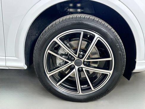 New 2026 Audi Q5 Premium Plus AWD/4WD image 11