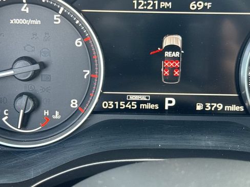 Used 2025 Mitsubishi Outlander ES AWD/4WD image 17