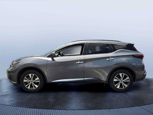 Used 2023 Nissan Murano SV FWD image 3