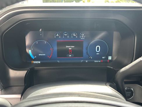 Used 2025 Ford F250 Platinum image 24