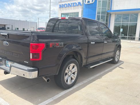 Used 2018 Ford F150 Lariat w/ Equipment Group 502A Luxury AWD/4WD image 6