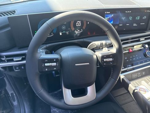 New 2026 Hyundai Santa Fe SE FWD image 24