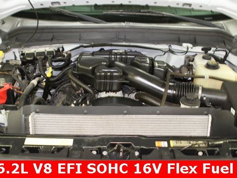 Used 2016 Ford F350 XL image 3