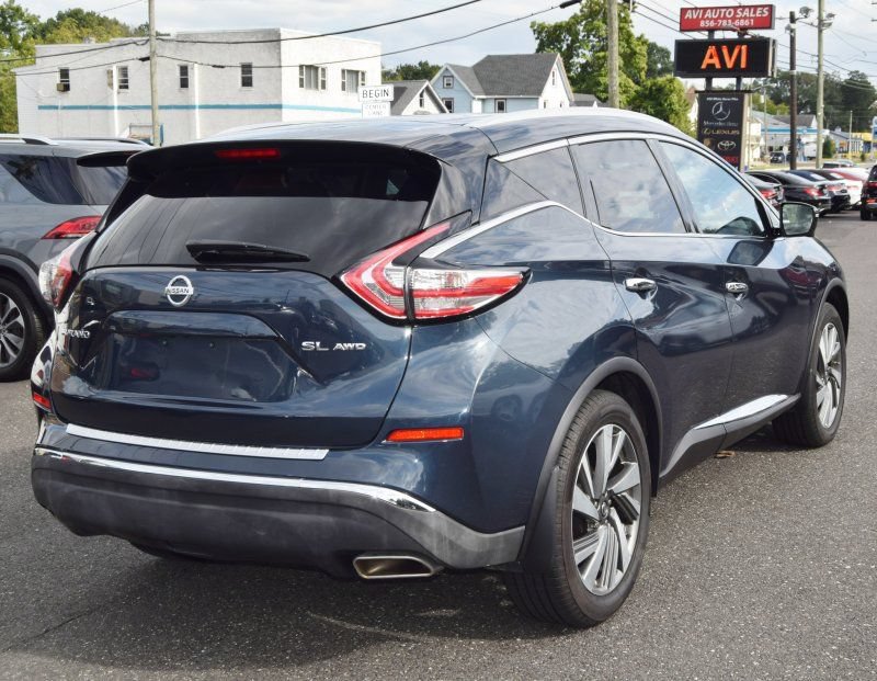 Used 2018 Nissan Murano SL w/ Moonroof Package AWD/4WD image 11