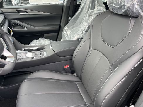 New 2026 INFINITI QX60 Luxe w/ Cargo Package image 9