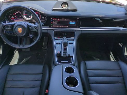 Used 2022 Porsche Panamera GTS image 16