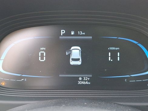 Certified 2023 Hyundai Venue SE image 20