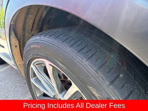 Used 2015 Ford Explorer XLT w/ Equipment Group 202A FWD image 10