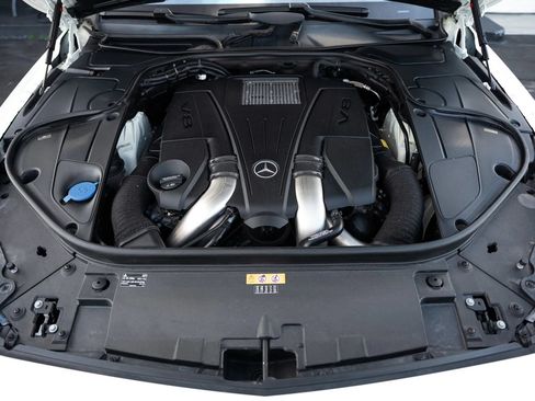 Used 2015 Mercedes-Benz S 550 4MATIC Coupe image 7