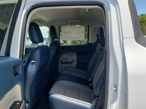 New 2026 Ford Maverick Lariat AWD/4WD image 11