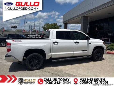 Used 2021 Toyota Tundra SR5 w/ SR5 Upgrade Package AWD/4WD image 3
