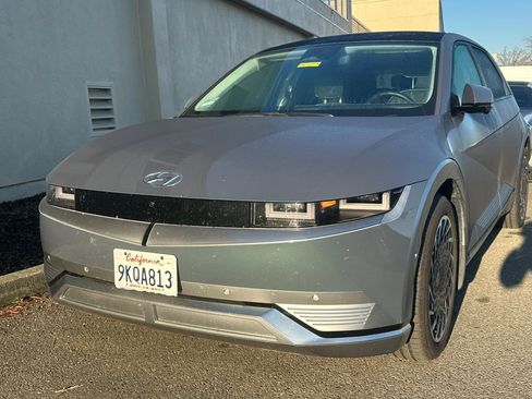 Certified 2024 Hyundai Ioniq 5 Limited image 4