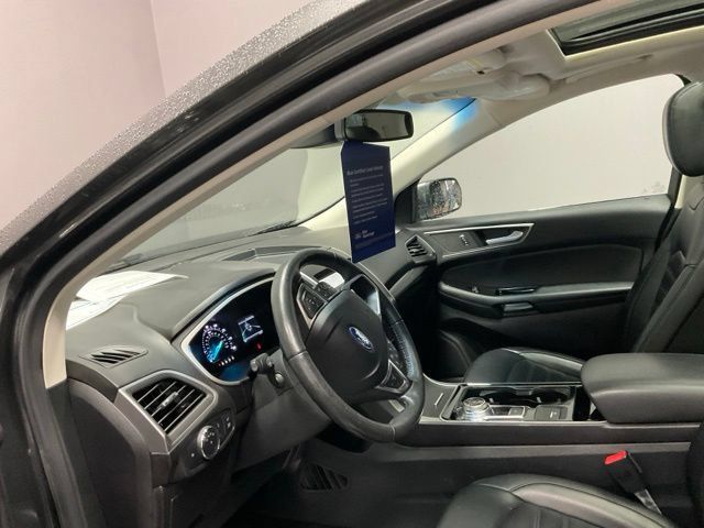 Used 2020 Ford Edge SEL w/ Convenience Package AWD/4WD image 17