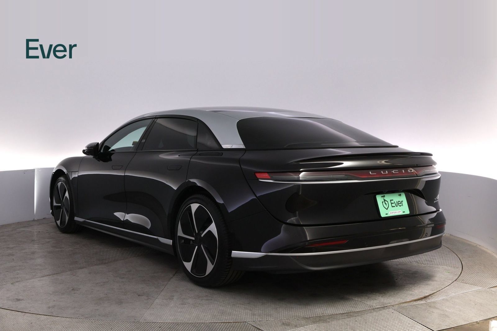 Used 2023 Lucid Air Touring AWD/4WD image 17