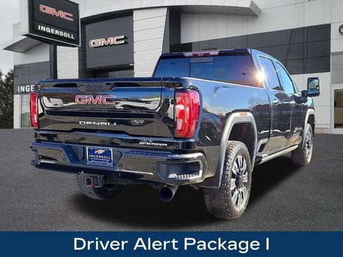 Used 2021 GMC Sierra 2500 Denali w/ Denali Black Diamond Edition image 9