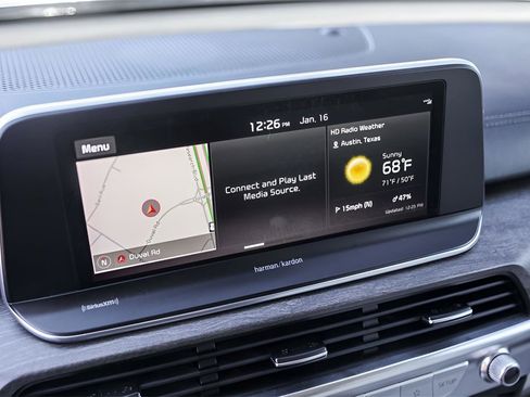 Used 2020 Kia Telluride SX w/ SX Prestige Package image 16