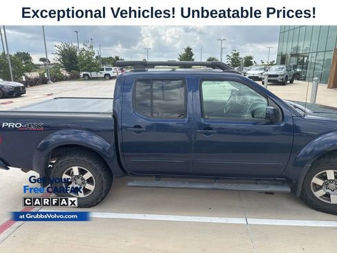 Used 2011 Nissan Frontier PRO-4X w/ Pro-4x Luxury Pkg AWD/4WD image 3