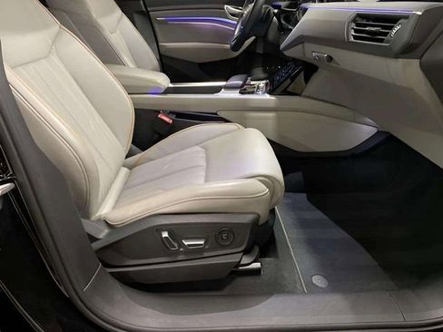 Used 2024 Audi Q8 e-tron Prestige w/ Prestige Package image 73