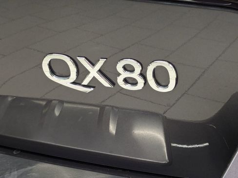 Used 2024 INFINITI QX80 Sensory image 39