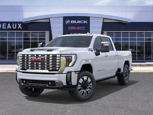 New 2026 GMC Sierra 2500 Denali w/ Denali Reserve Package AWD/4WD image 6