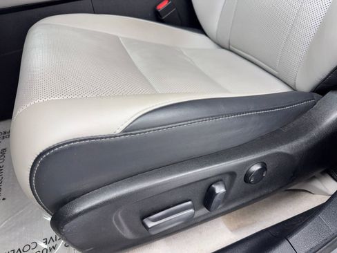 Used 2017 Lexus RX 350 FWD w/ Accessory Package image 35