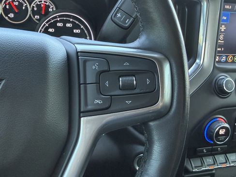 Used 2021 Chevrolet Silverado 1500 LT Trail Boss w/ Convenience Package II image 25