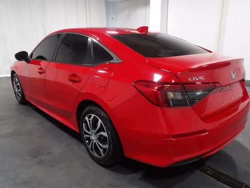 Used 2023 Honda Civic LX image 7