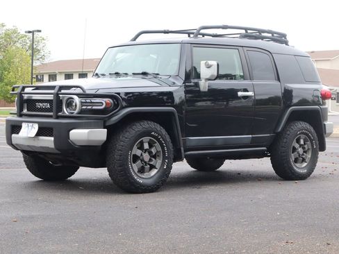Used 2007 Toyota FJ Cruiser 4WD image 11