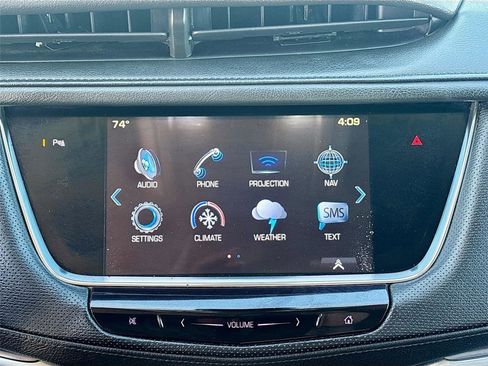 Used 2017 Cadillac XT5 Luxury w/ Driver Awareness Package image 16