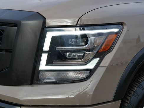 Certified 2024 Nissan Titan PRO-4X w/ Pro-4x Convenience Package image 16