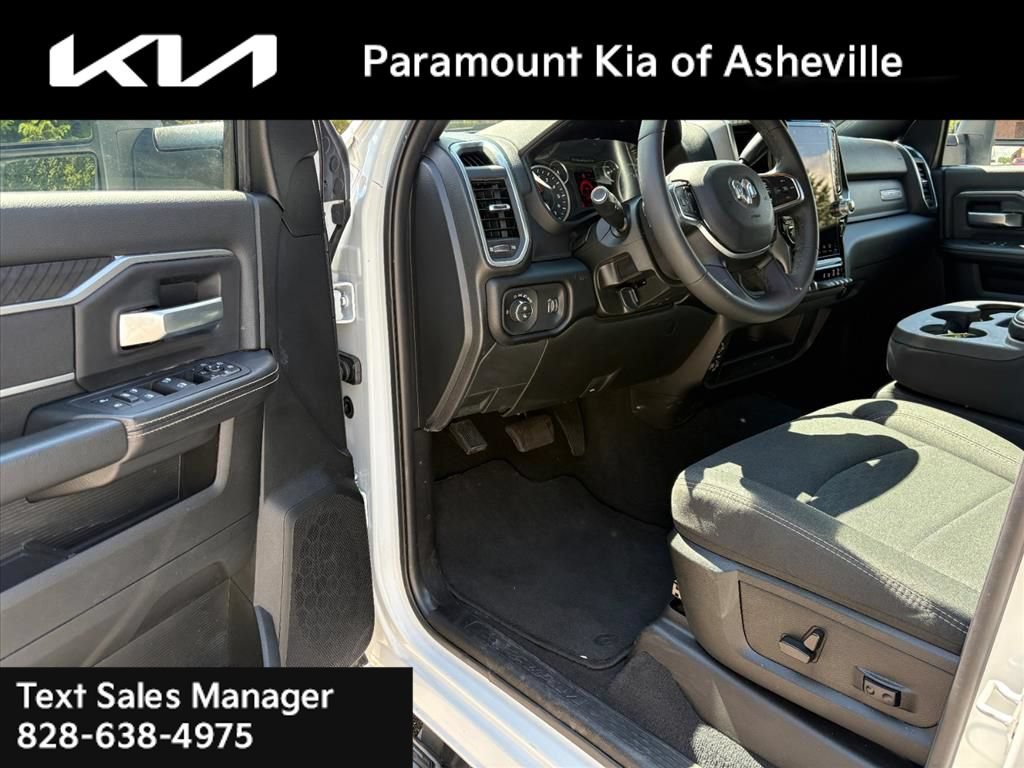 Used 2026 RAM 2500 Big Horn AWD/4WD image 15