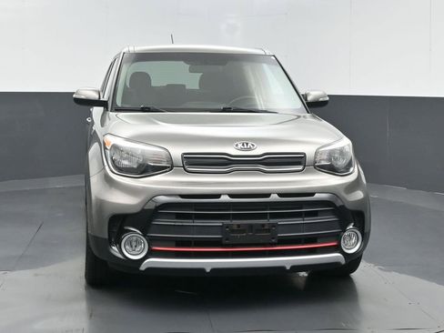 Used 2019 Kia Soul ! FWD image 4