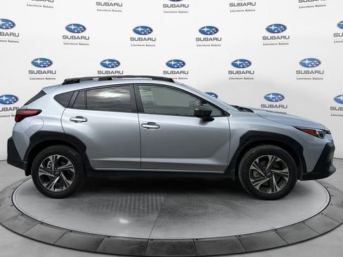 Used 2024 Subaru Crosstrek 2.0i Premium AWD/4WD image 3