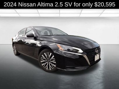 Used 2024 Nissan Altima 2.5 SV